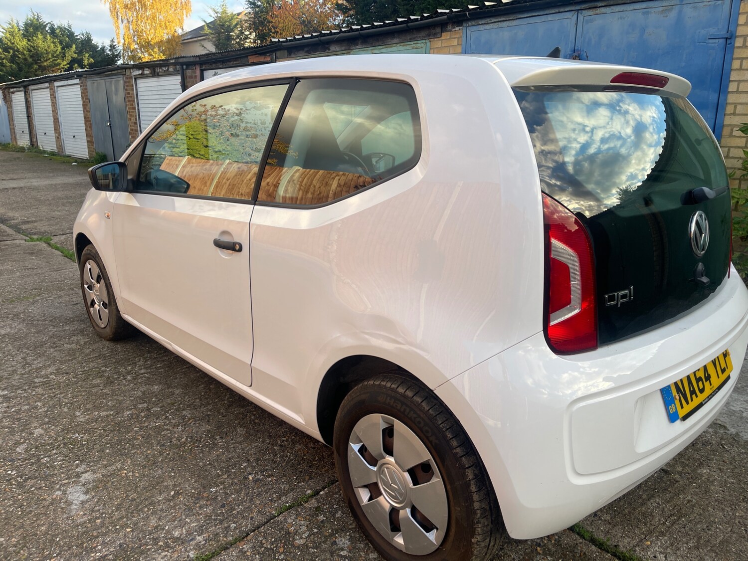 Used Volkswagen up! 2014 for sale - 76376955: Photo 27