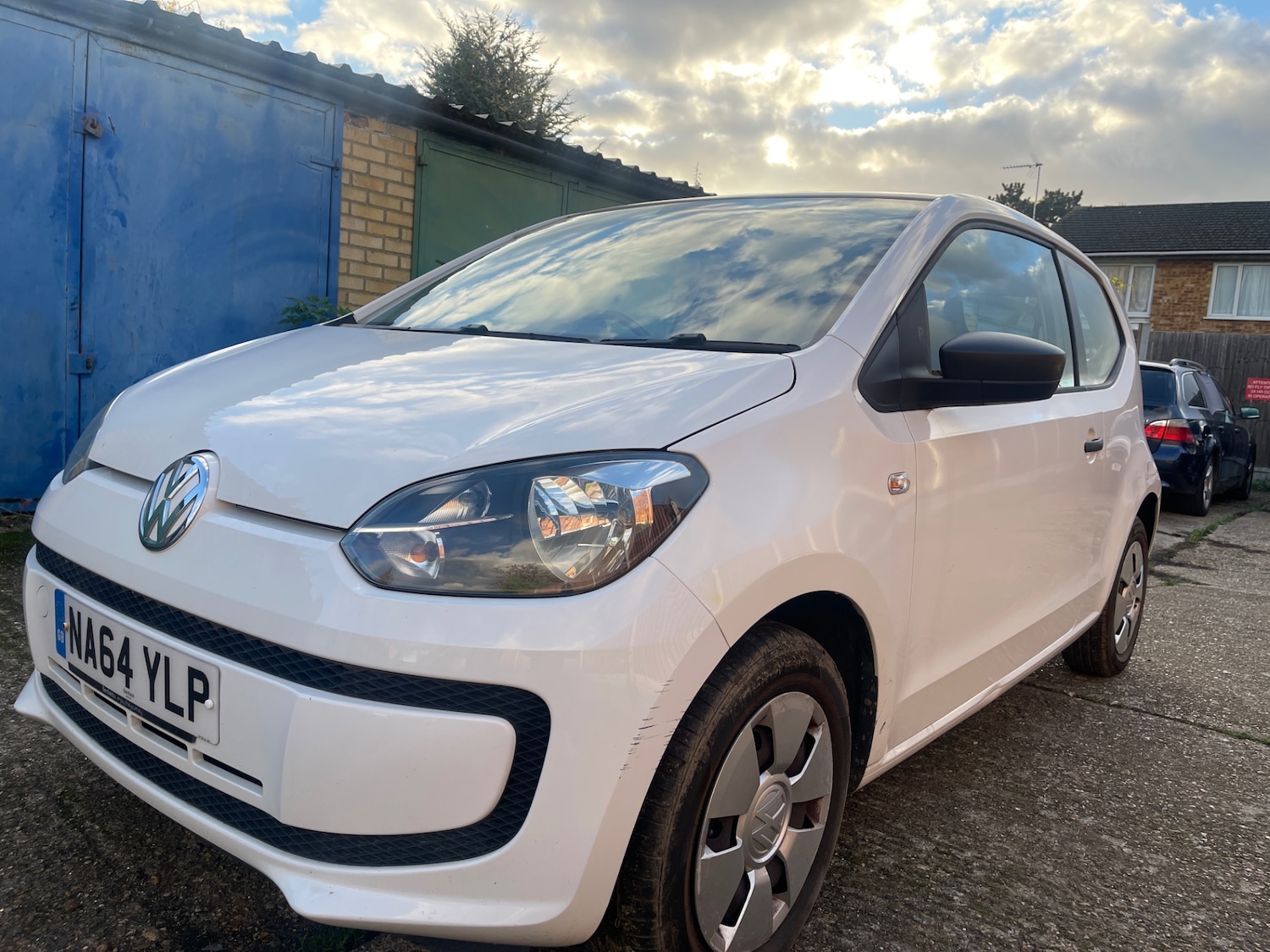 Used Volkswagen up! 2014 for sale - 76376955: Photo 28