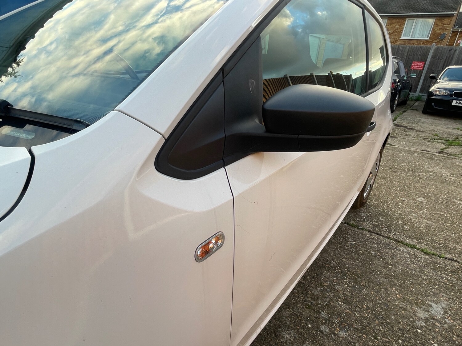 Used Volkswagen up! 2014 for sale - 76376955: Photo 31