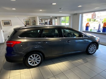 Used Ford Focus 2017 for sale - 78287653: Photo