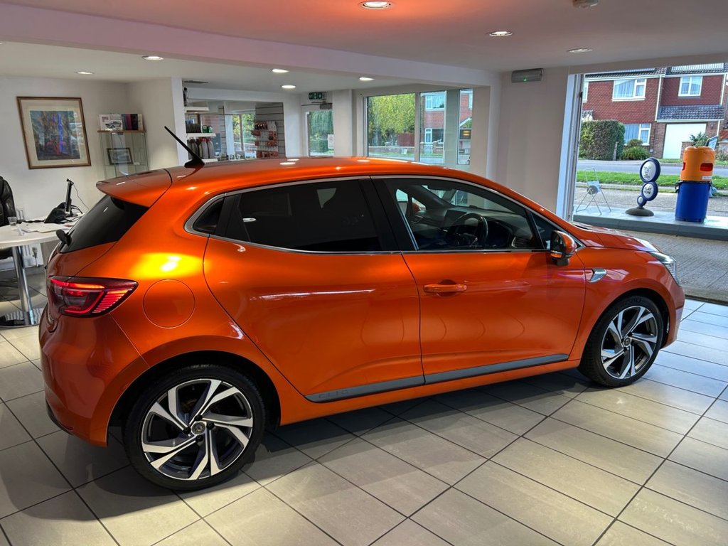 Used Renault Clio 2019 for sale - 76469821: Photo 11
