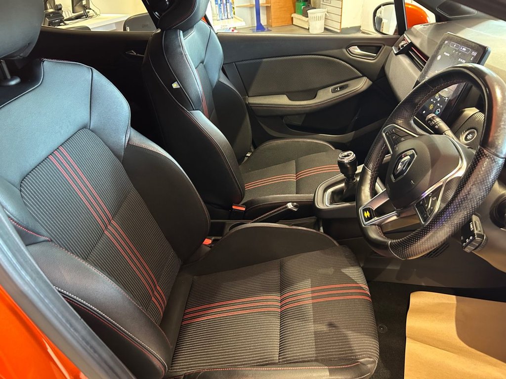 Used Renault Clio 2019 for sale - 76469821: Photo 17