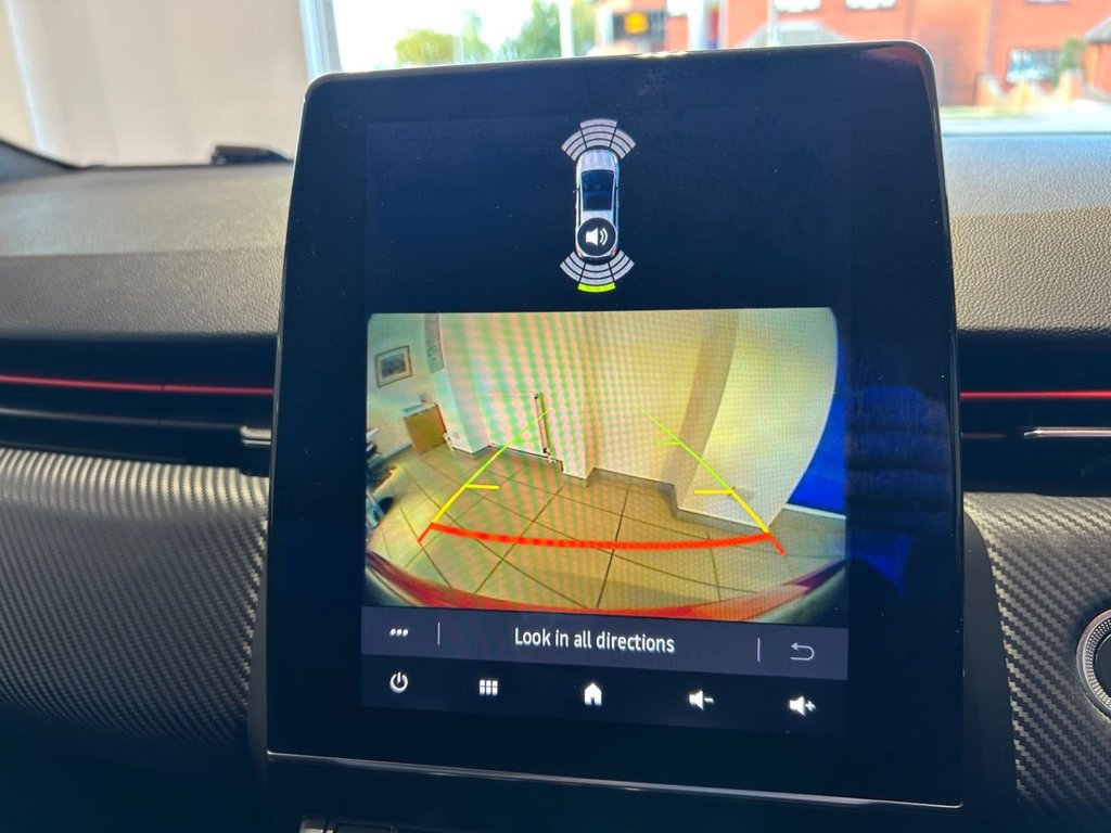 Used Renault Clio 2019 for sale - 76469821: Photo 26