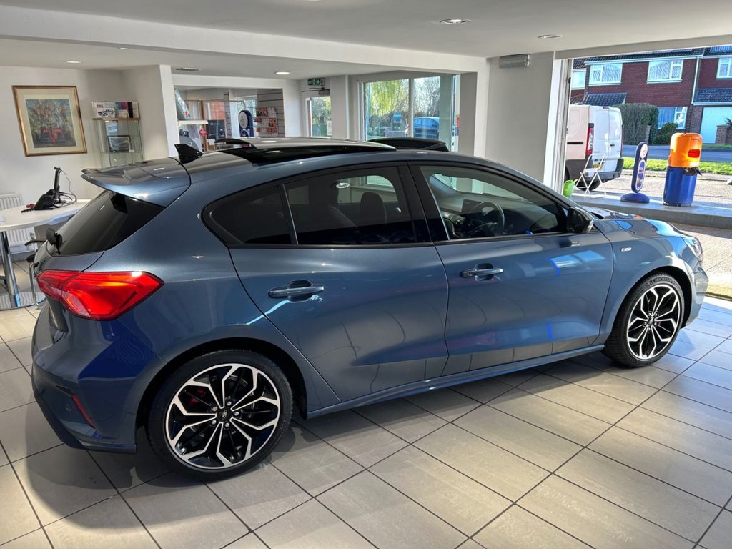 Used Ford Focus 2019 for sale - 77941792: Photo 17