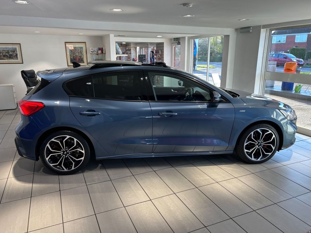 Used Ford Focus 2019 for sale - 77941792: Photo 8