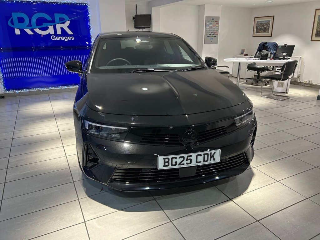 Used Vauxhall Astra 2025 for sale - 77132983: Photo 2