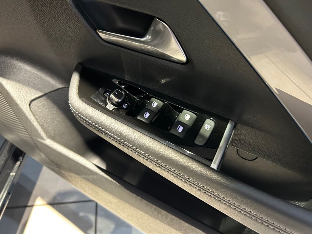 Used Vauxhall Astra 2025 for sale - 77132983: Photo 22