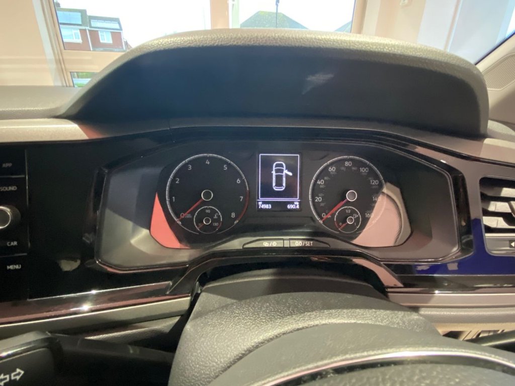 Used Volkswagen Polo 2018 for sale - 76783992: Photo 12