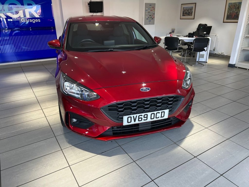 Used Ford Focus 2019 for sale - 76470476: Photo 2