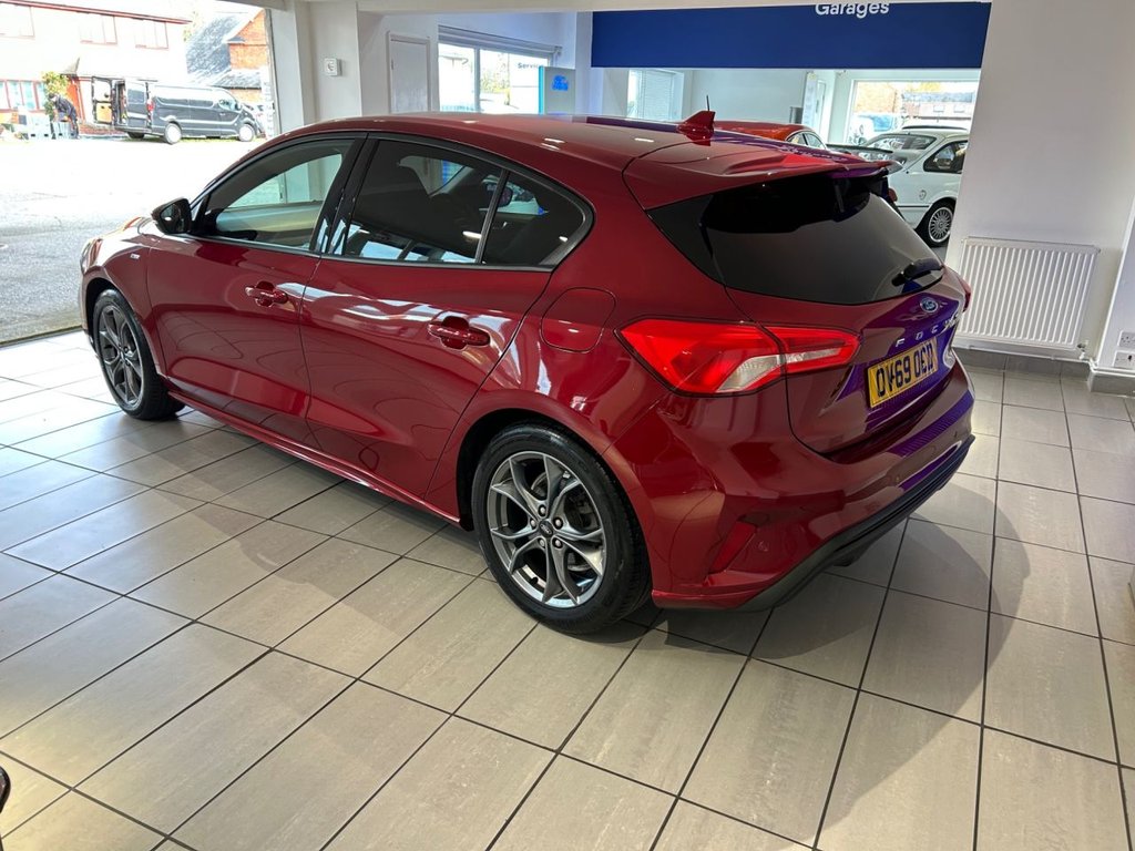 Used Ford Focus 2019 for sale - 76470476: Photo 7