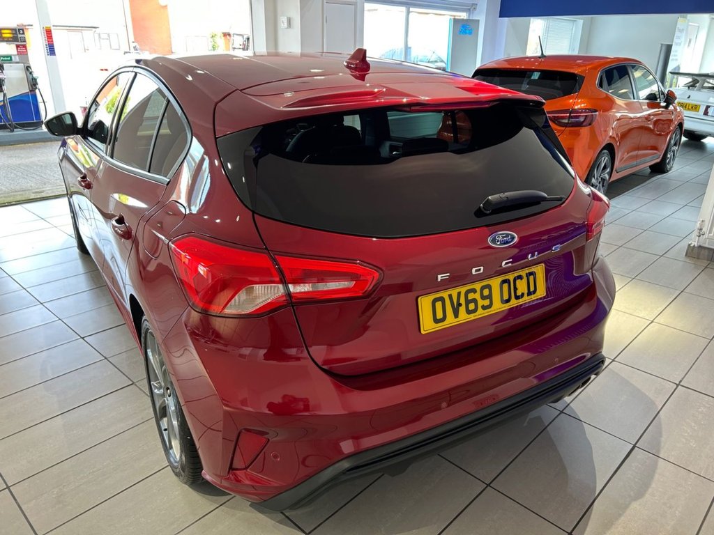 Used Ford Focus 2019 for sale - 76470476: Photo 9