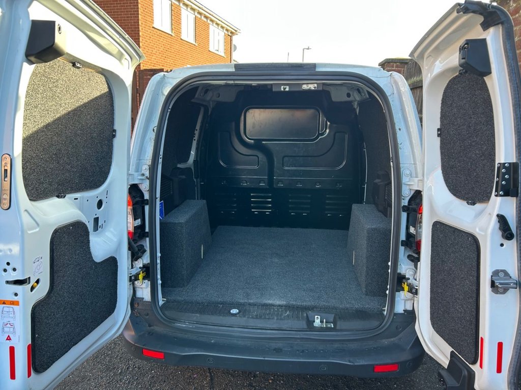 Used Ford Transit Courier 2020 for sale - 76783356: Photo 22