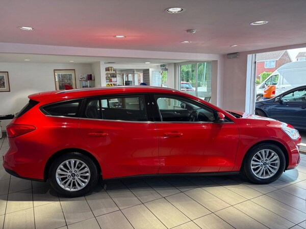 Used Ford Focus 2019 for sale - 75624875: Photo 8