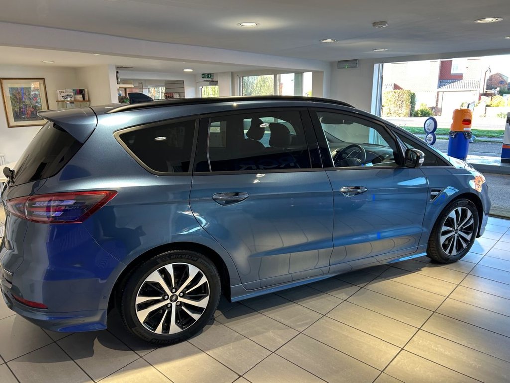 Used Ford S-Max 2022 for sale - 76654974: Photo 11