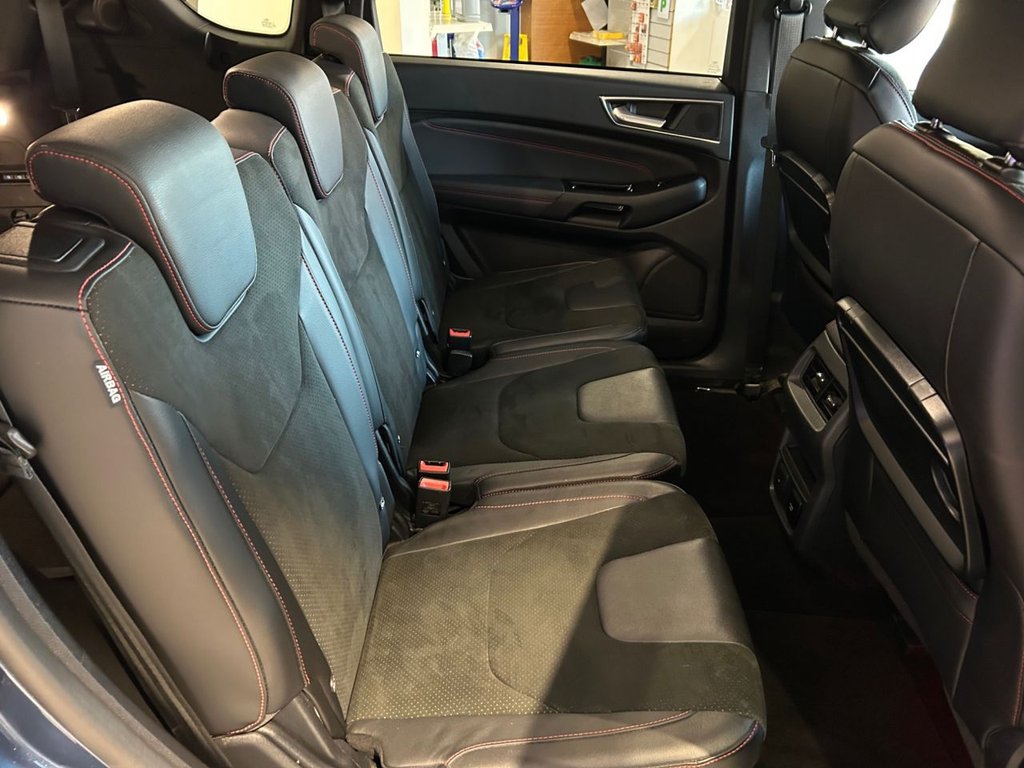 Used Ford S-Max 2022 for sale - 76654974: Photo 28