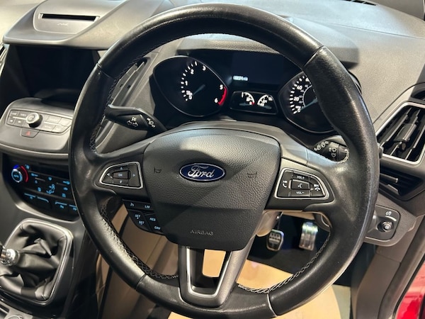 Used Ford Kuga 2017 for sale - 76266479: Photo 20
