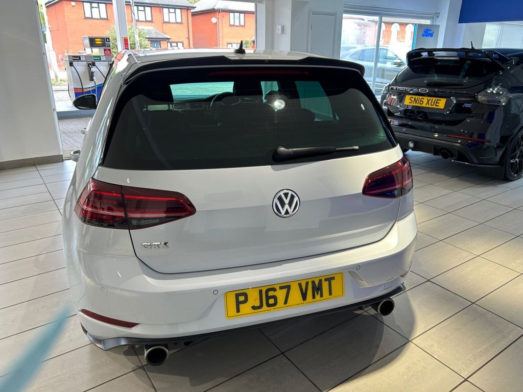 Used Volkswagen Golf 2017 for sale - 76080563: Photo 11
