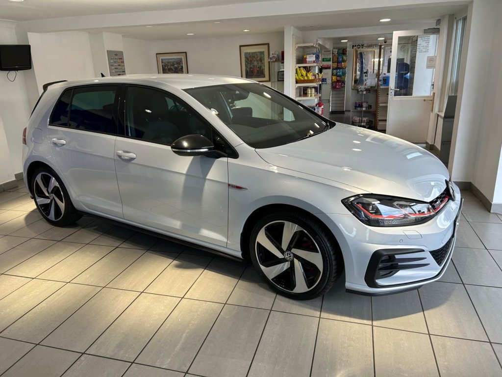 Used Volkswagen Golf 2017 for sale - 76080563: Photo 15