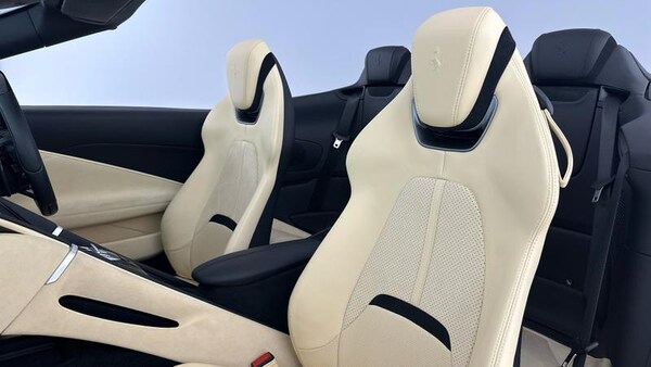Used Ferrari Roma 2024 for sale - 74917545: Photo 11