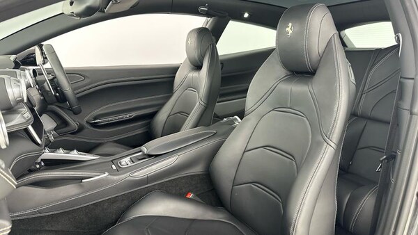 Used Ferrari GTC4Lusso 2018 for sale - 75084604: Photo 11