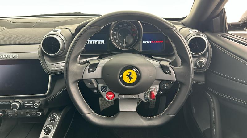 Used Ferrari GTC4Lusso 2018 for sale - 75084604: Photo 23
