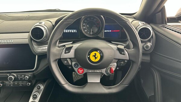 Used Ferrari GTC4Lusso 2018 for sale - 75084604: Photo 23
