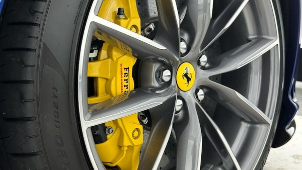 Used Ferrari 812 GTS 2022 for sale - 75113428: Photo 12