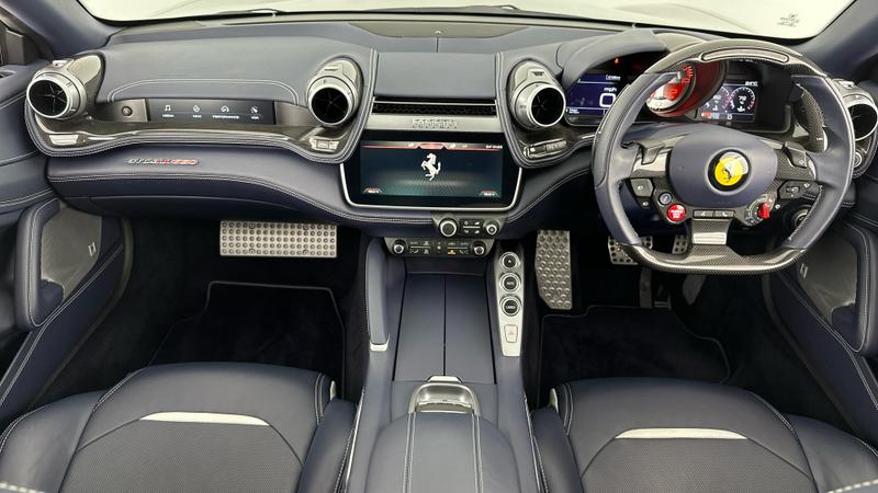 Used Ferrari GTC4Lusso 2018 for sale - 75084619: Photo 5