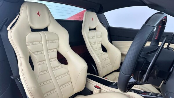 Used Ferrari F8 Spider 2022 for sale - 75113466: Photo 18