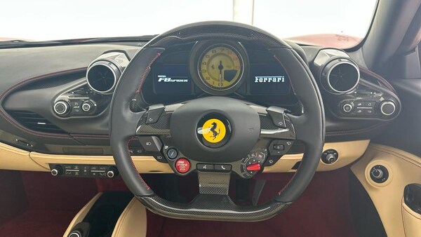 Used Ferrari F8 Spider 2022 for sale - 75113466: Photo 23