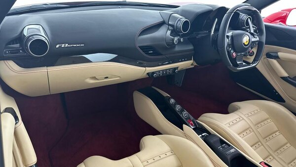 Used Ferrari F8 Spider 2022 for sale - 75113466: Photo 24