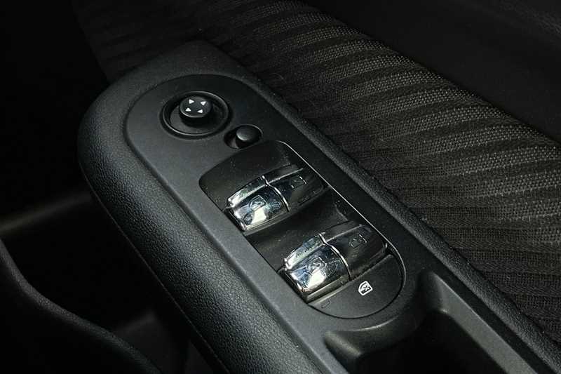 Used MINI Clubman 2016 for sale - 76140538: Photo 16