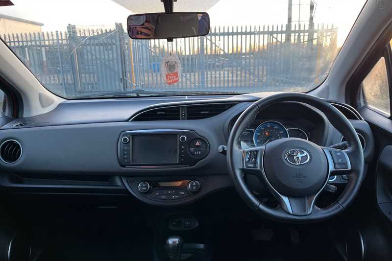Used Toyota Yaris 2016 for sale - 77513595: Photo 12