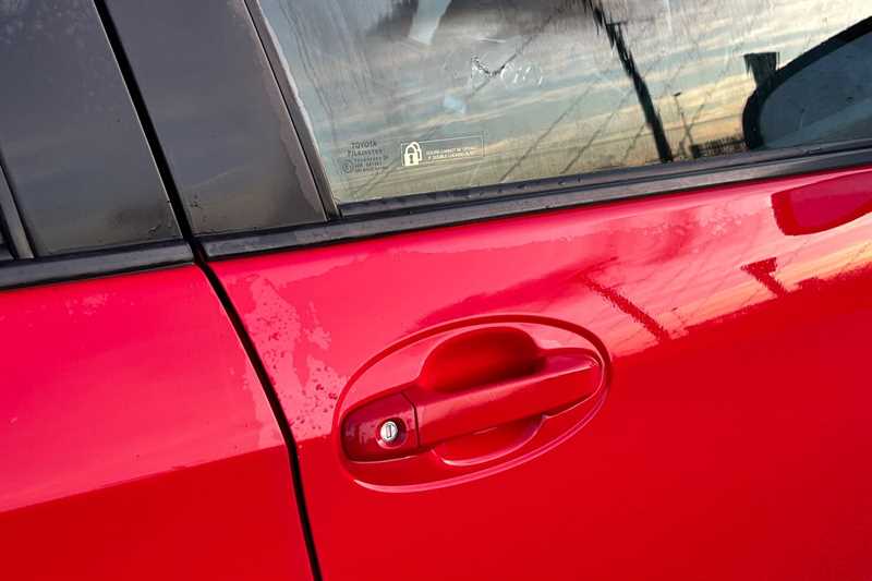 Used Toyota Yaris 2016 for sale - 77513595: Photo 36