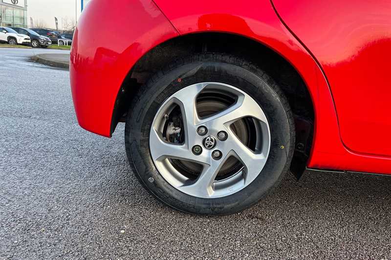 Used Toyota Yaris 2016 for sale - 77513595: Photo 9