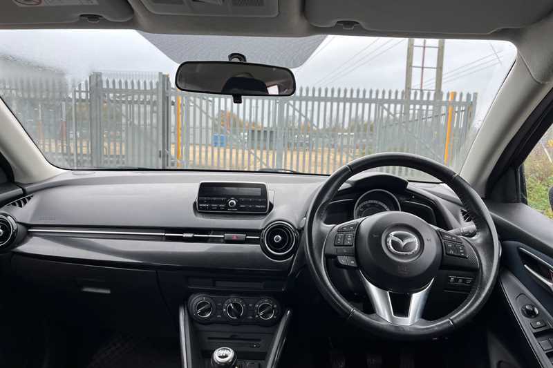 Used Mazda Mazda2 2015 for sale - 76515109: Photo 12