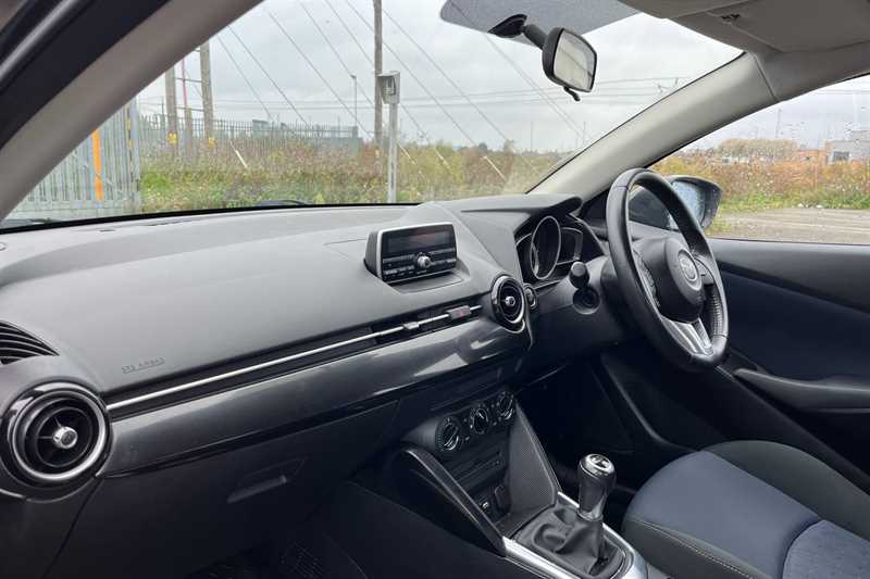 Used Mazda Mazda2 2015 for sale - 76515109: Photo 13