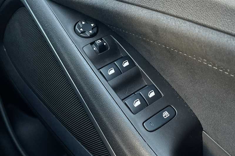 Used Vauxhall Crossland 2021 for sale - 77471544: Photo 16