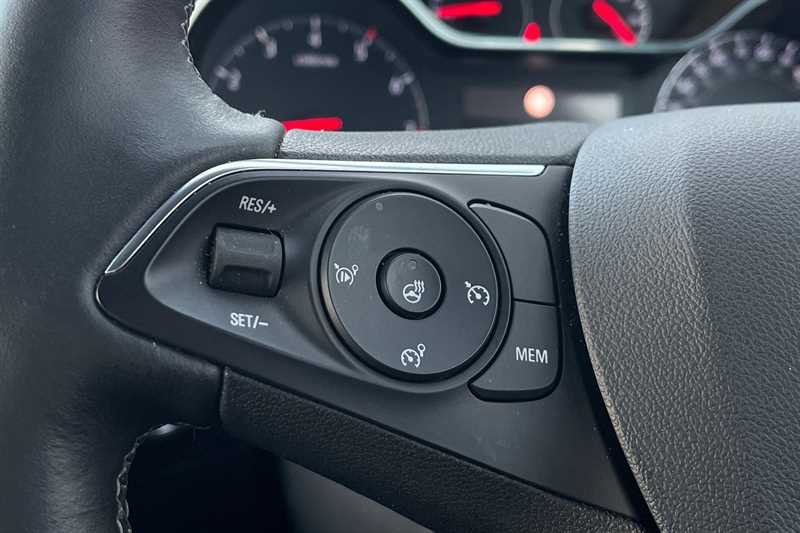 Used Vauxhall Crossland 2021 for sale - 77471544: Photo 21