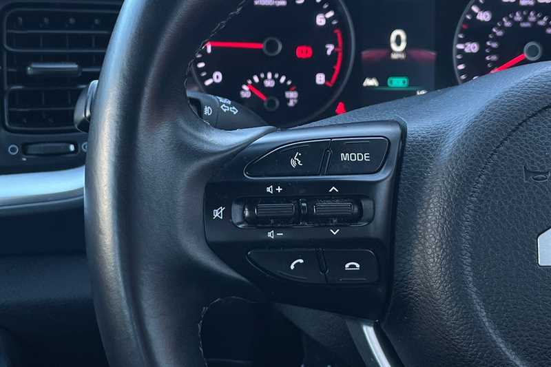 Used Kia Stonic 2022 for sale - 76191288: Photo 21