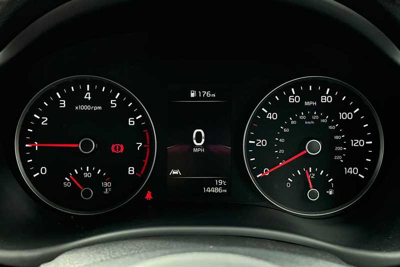 Used Kia Stonic 2022 for sale - 76248688: Photo 20