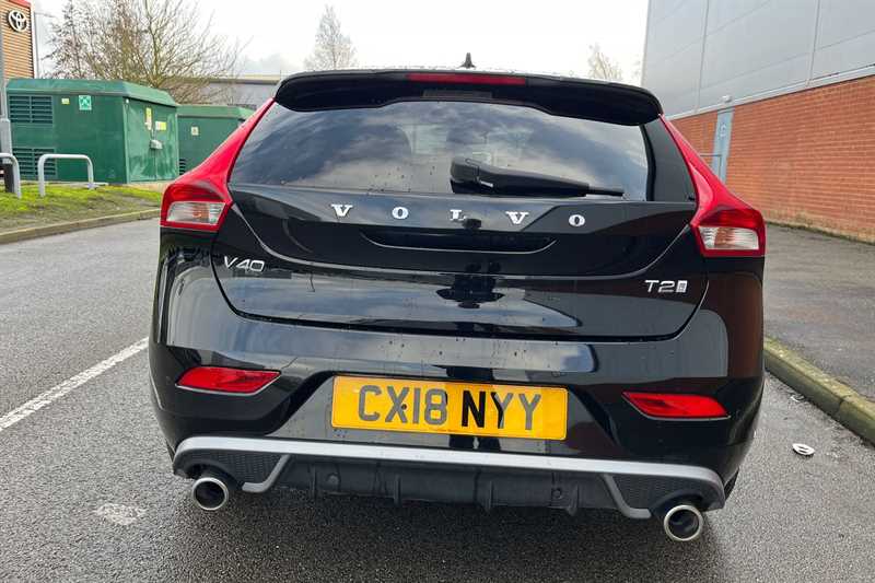 Used Volvo V40 2018 for sale - 77755789: Photo 32