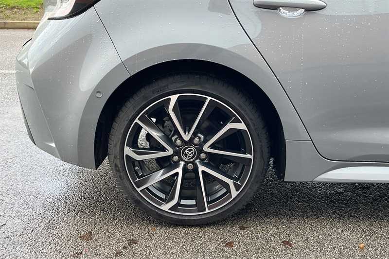 Used Toyota Corolla 2020 for sale - 76773584: Photo 34