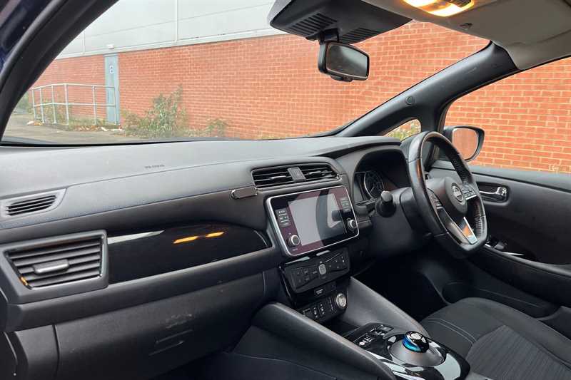 Used Nissan Leaf 2023 for sale - 76515101: Photo 13