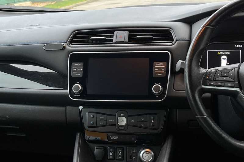 Used Nissan Leaf 2023 for sale - 76515101: Photo 14