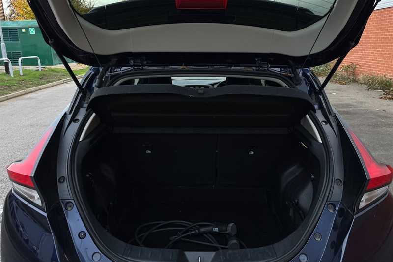 Used Nissan Leaf 2023 for sale - 76515101: Photo 24