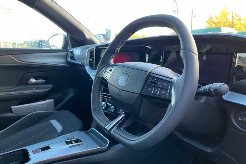 Used Vauxhall Mokka Electric 2025 for sale - 76390238: Photo 10