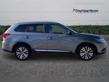 Used Mitsubishi Outlander 2020 for sale - 76754843: Photo