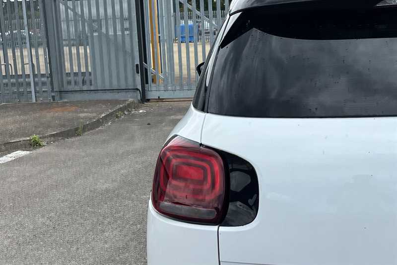 Vehicle 27