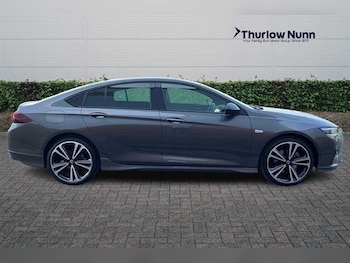Used Vauxhall Insignia 2022 for sale - 78103283: Photo